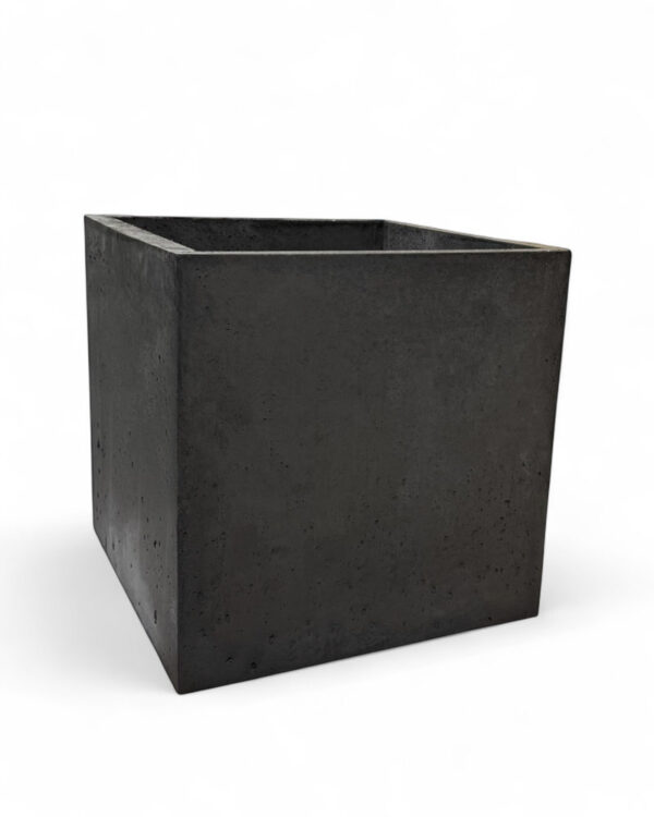 Donica betonowa CALDEA Czarna 60x60x60 kwadratowa