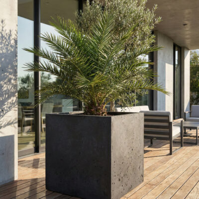 Donica betonowa CALDEA Czarna 60x60x60 kwadratowa