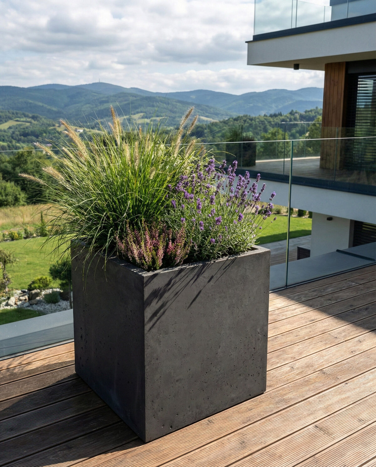 Donica betonowa CALDEA Czarna 60x60x60 kwadratowa