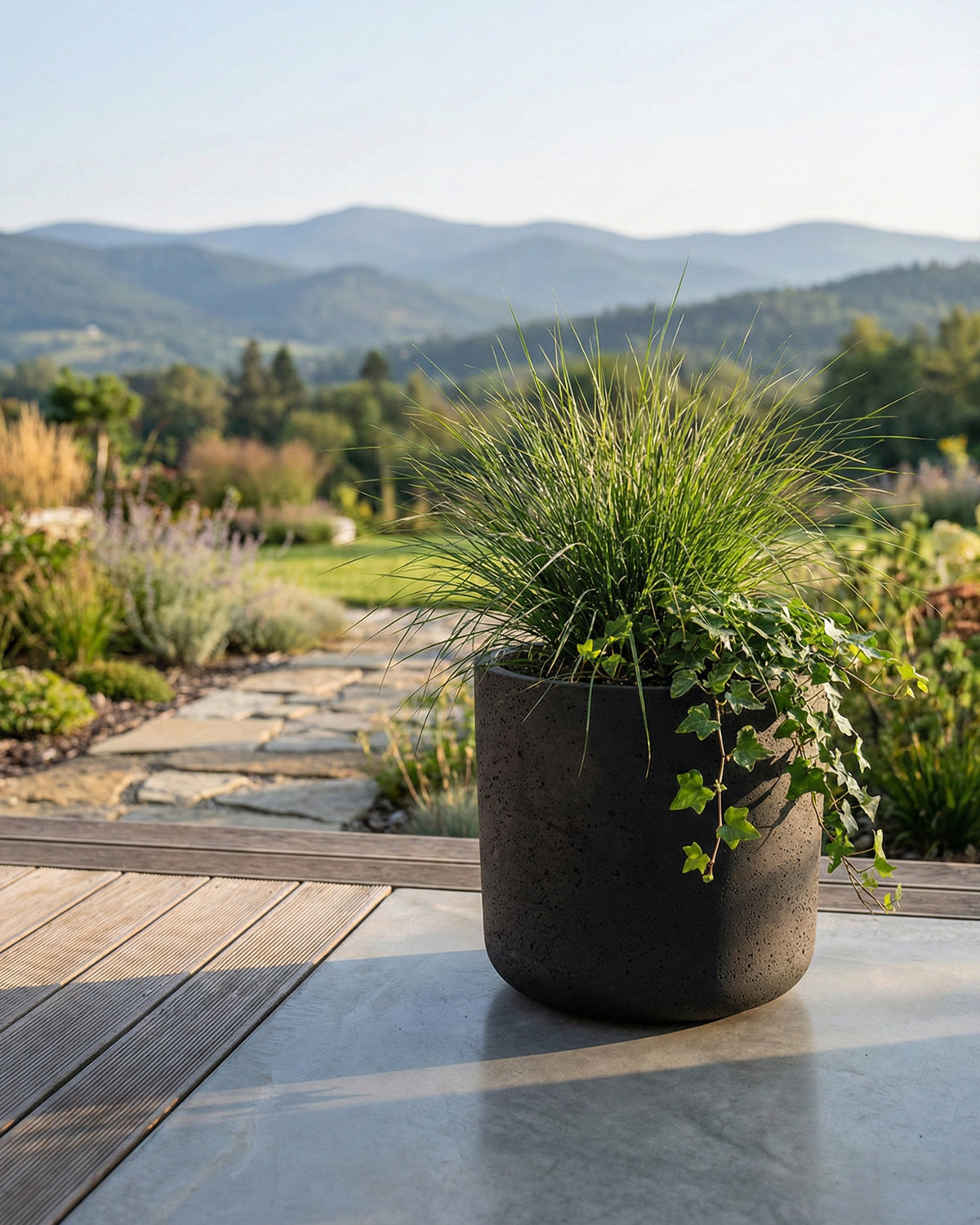 Donica betonowa SPHERA (czarna) 23×20 okrągła