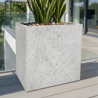 Donica betonowa CALDEA (biała) 60x40x60 prostokątna