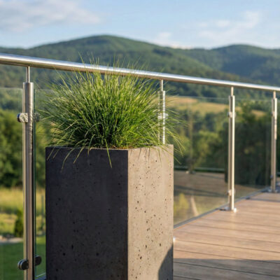 Donica betonowa CALDEA (czarna) 40x40x60 do ogrodu